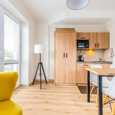 Piaskowy 2 * 詹塔尔