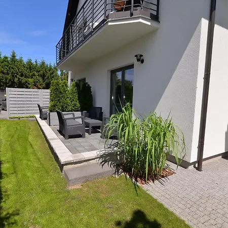 Piaskowy 2 Проживание в семье