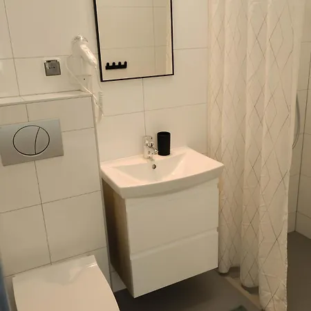 Piaskowy 2 * 詹塔尔