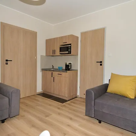 Piaskowy 2 * 詹塔尔