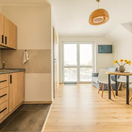 Piaskowy 2 * 詹塔尔