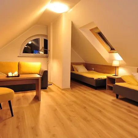 Piaskowy 2 民宿 詹塔尔