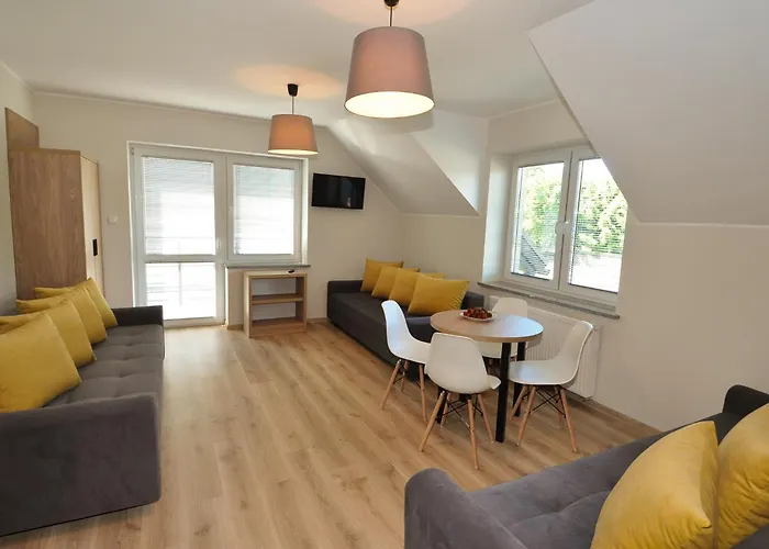 Проживание в семье Piaskowy 2 *