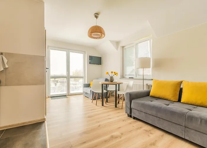 Проживание в семье Piaskowy 2 *